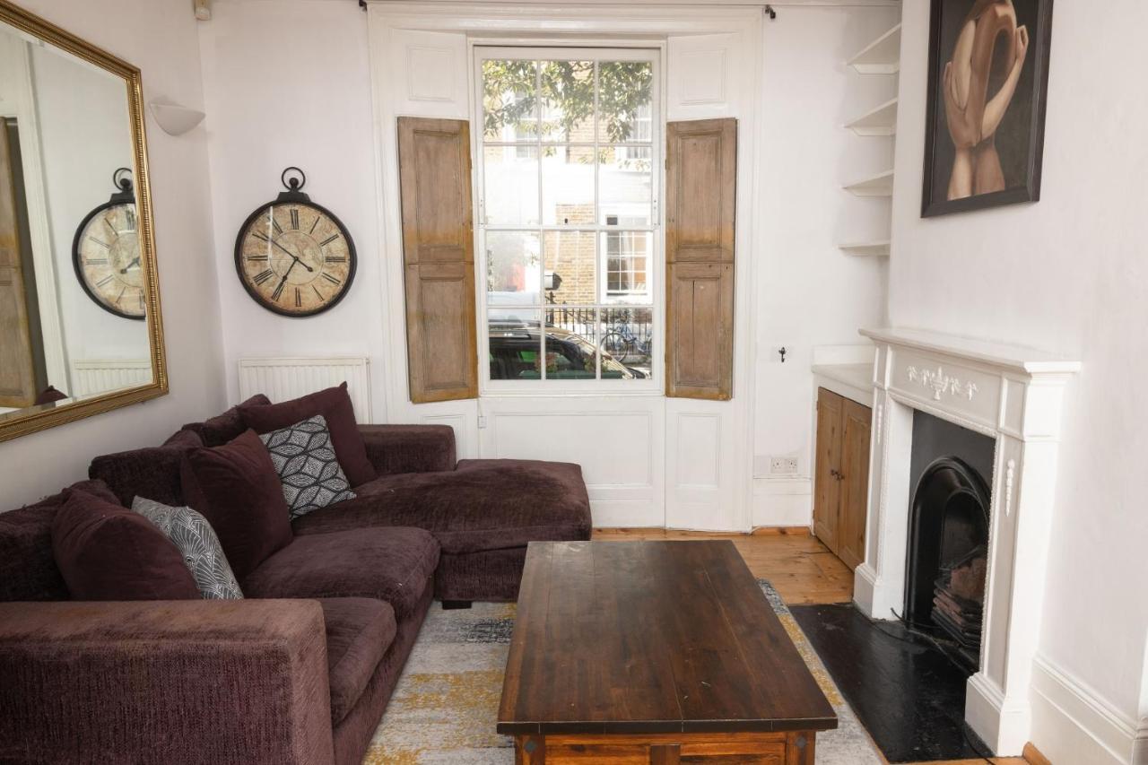 The Angel Place Hideaway - Fair 4Bdr House With Terrace Londra Dış mekan fotoğraf